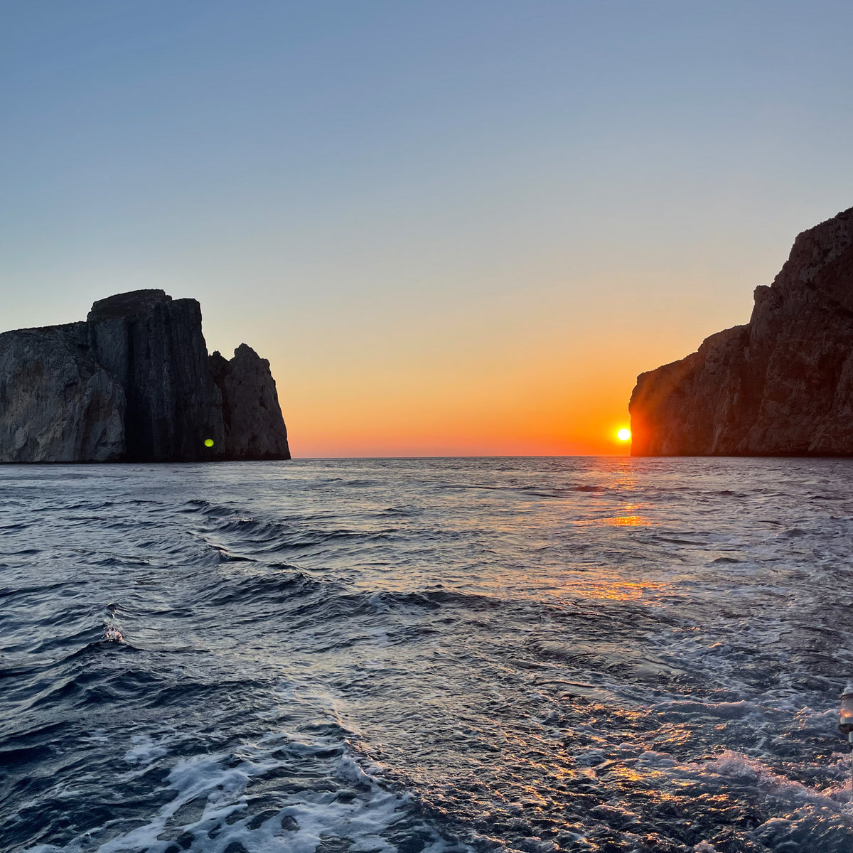 Galleria Henry e tour in gommone da Buggerru a Porto Flavia
