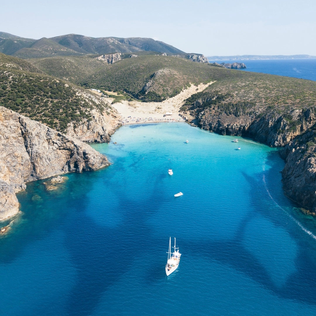 Galleria Henry e tour in gommone da Buggerru a Porto Flavia