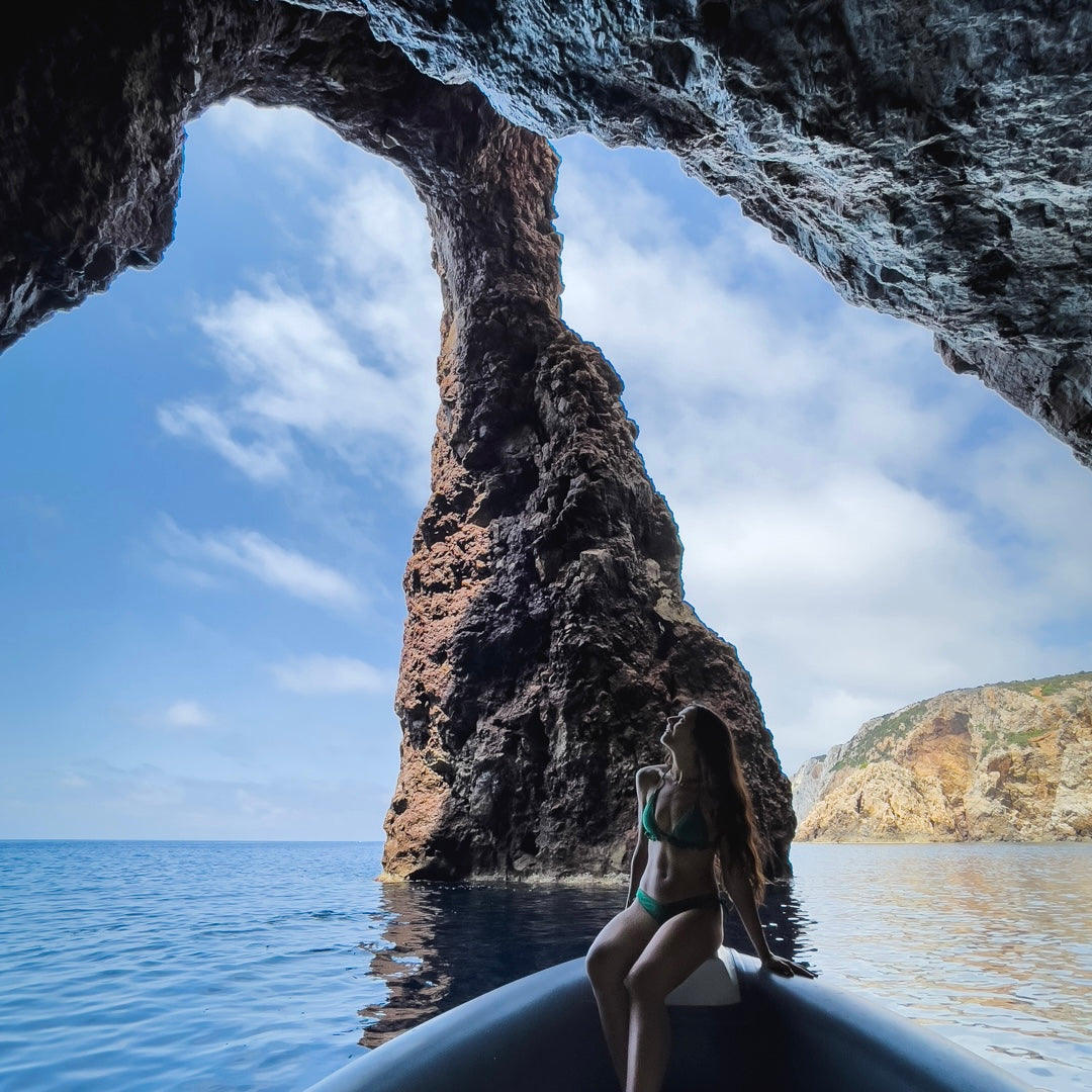 Galleria Henry e tour in gommone da Buggerru a Porto Flavia